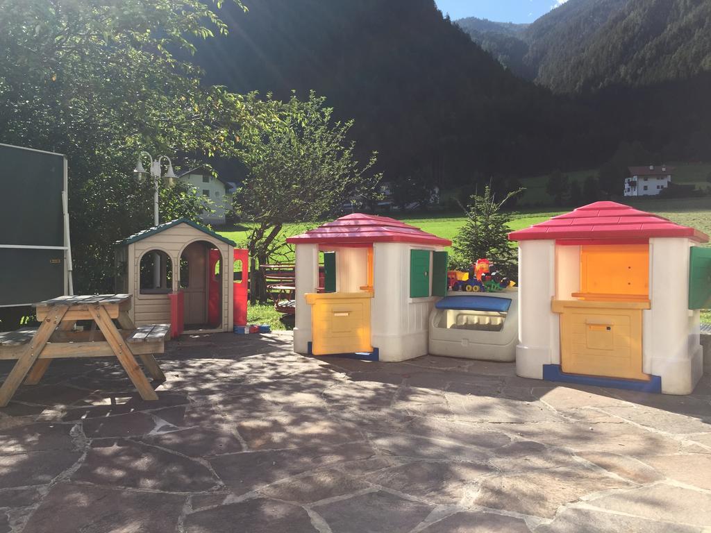 Apartments Sankt Walburg Anterselva di Mezzo Eksteriør bilde